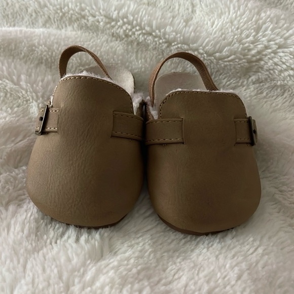 Unisex Baby Faux-Suede Buckled Clog Shoes - Old Navy - Picture 1 of 2